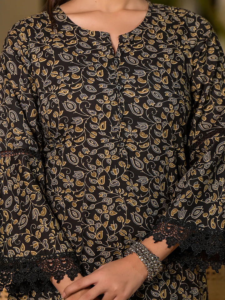 Black Floral Print Piping On Yoke Pakistani Style Kurta With Trousers And Dupatta Set-Yufta Store-1009SKDBKS