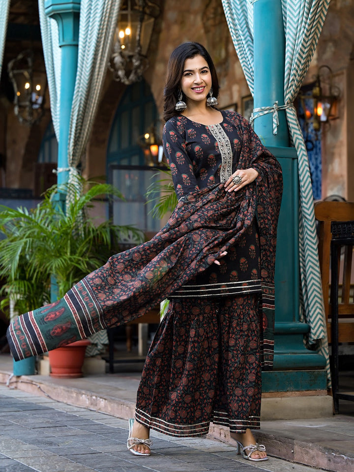 Black Floral Zari_Work Kurta Sharara With Dupatta Set