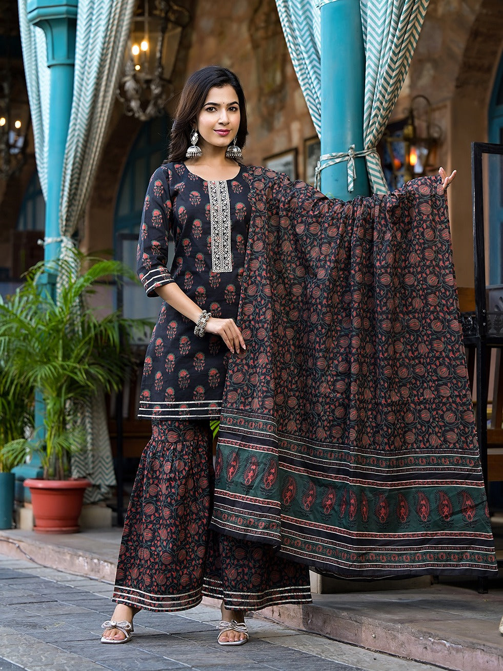 Black Floral Zari_Work Kurta Sharara With Dupatta Set