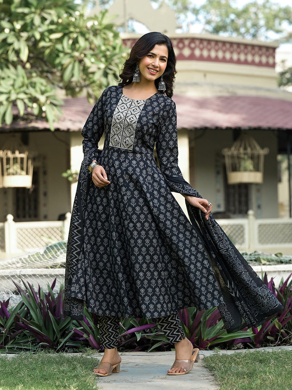 Black Floral,Sequins_Work Kurta Trouser with Dupatta Set-Yufta Store-1822SKDBKS