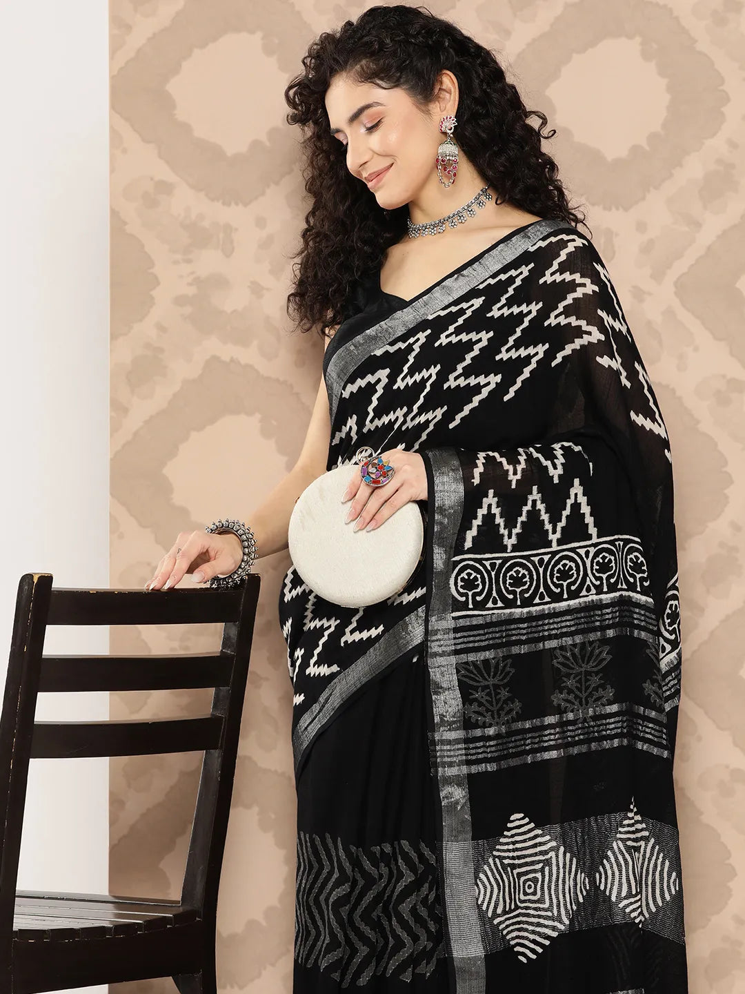 Black Linen Blend Saree-Yufta Store-6031SARBK