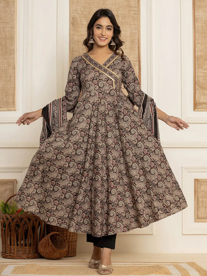 Black Paisley Print Anarkali Style Kurta And Trousers With Dupatta Set-Yufta Store-6954SKDBKS