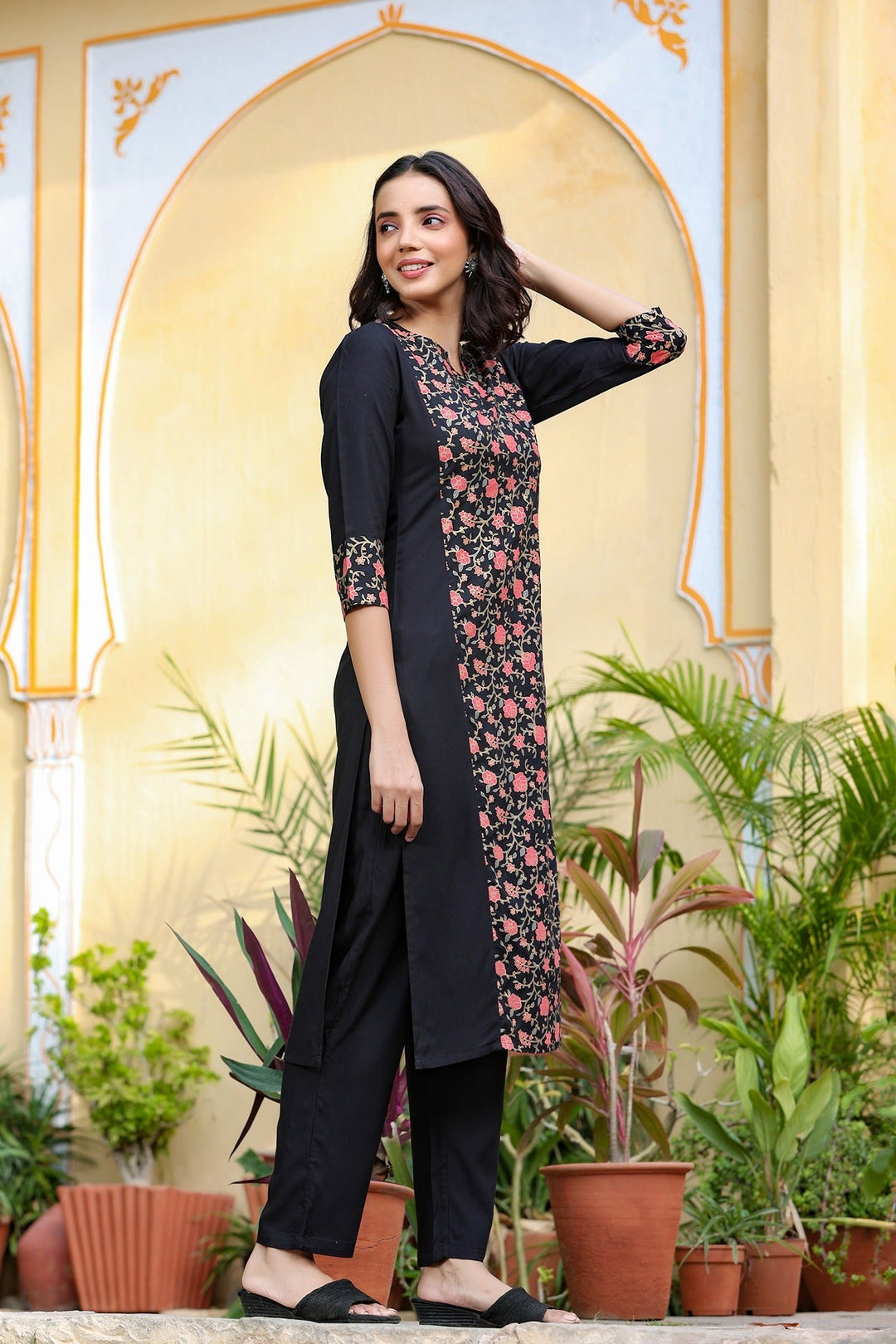 Black & Pink printed Kurta Set-Yufta Store-7758SETBKS