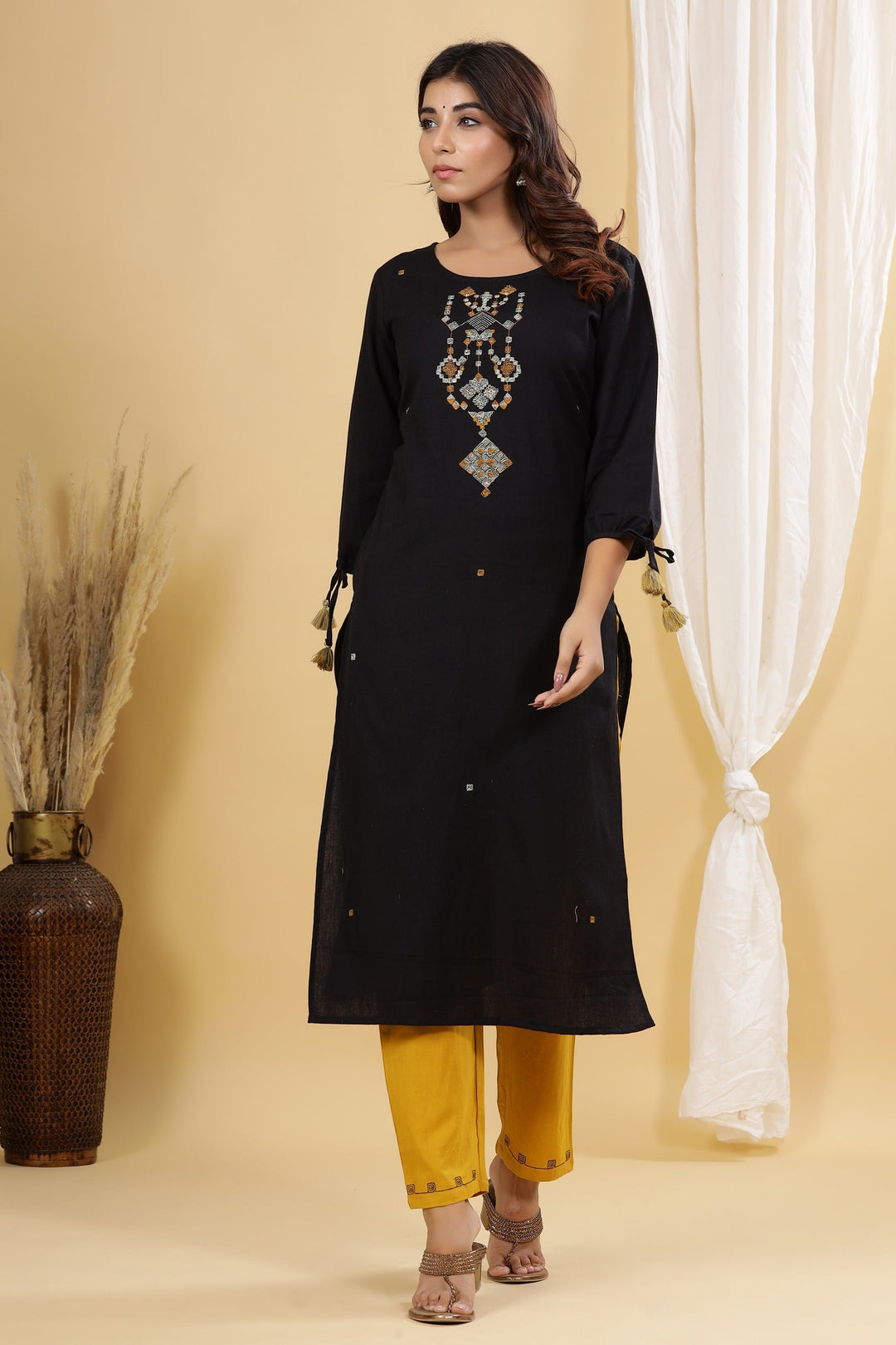 Black Solid Embroidered Kurta Set-Yufta Store-7741SETBKS