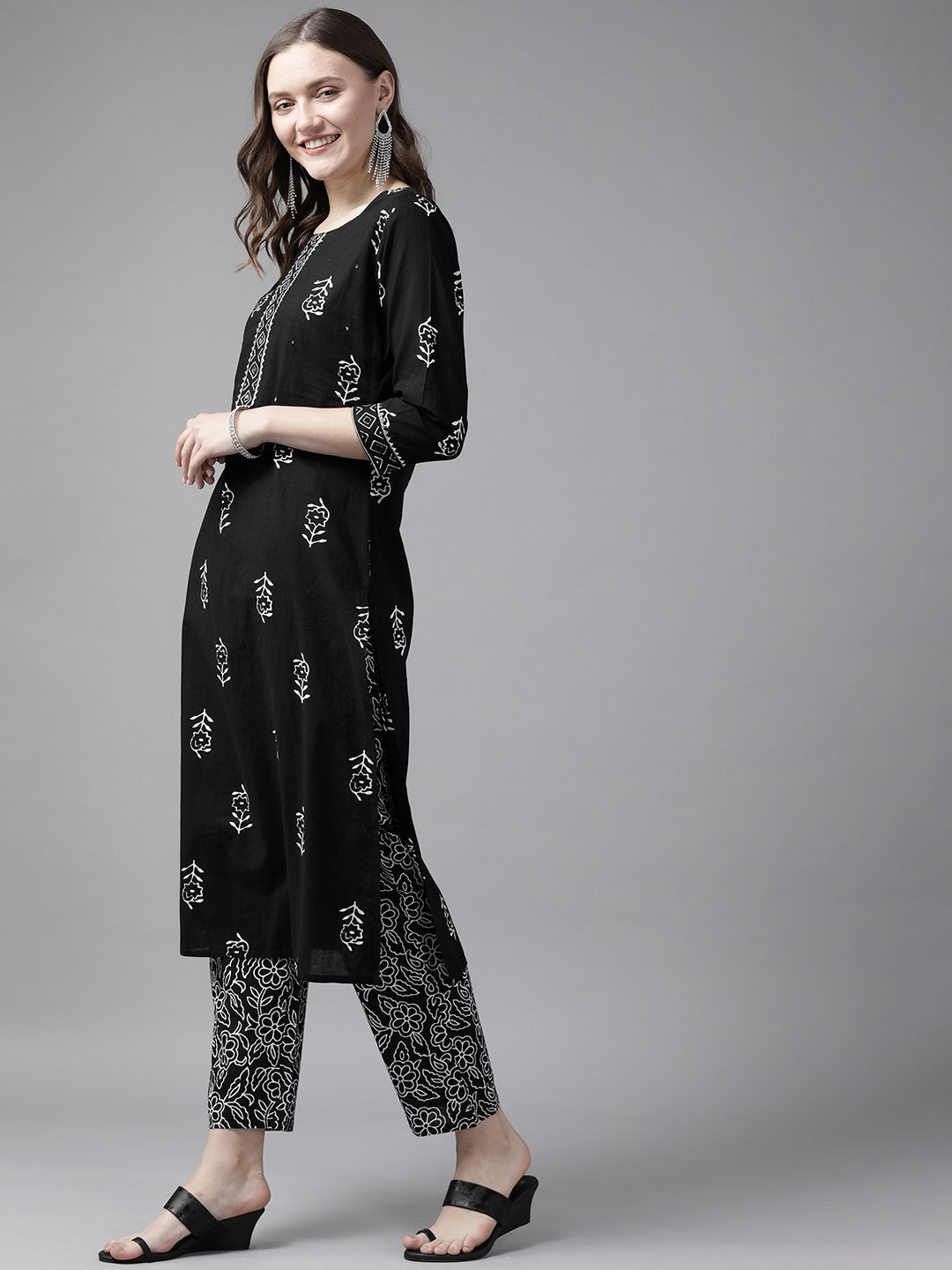 Black & White Printed Dupatta Set-Yufta Store-9398SKDBKS