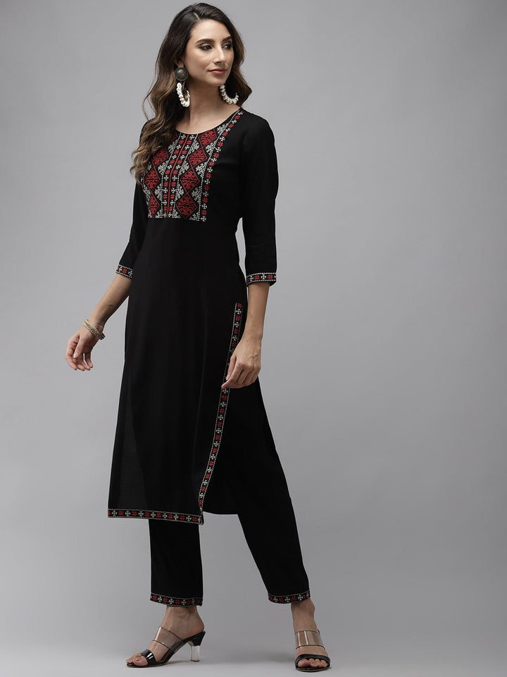 Black Yoke Design Kurta Set-Yufta Store-9300SETBKS