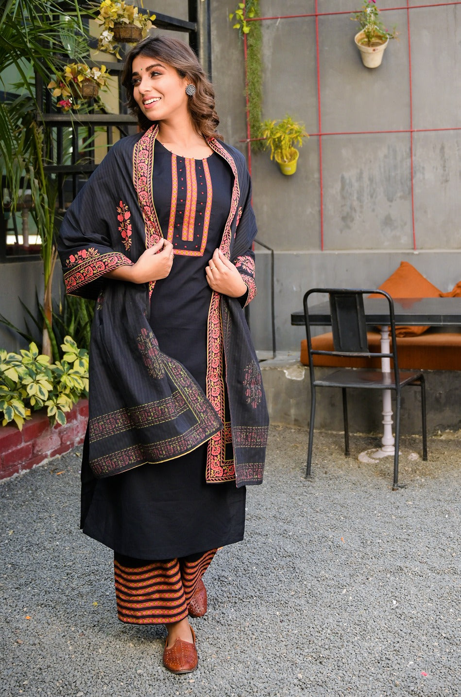 Black and Peach Printed Dupatta Set-Yufta Store-7631SETBKS