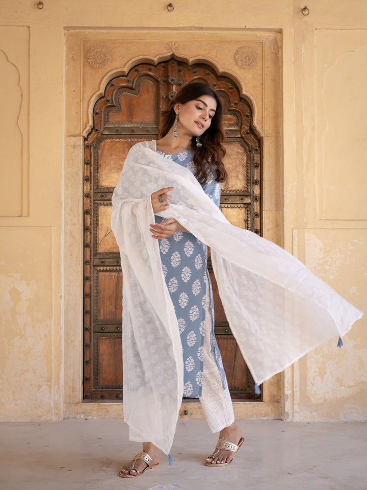 Blue Ethnic Motifs Printed Pure Cotton Regular Style Dupatta Set-Yufta Store-9720SKDBLS