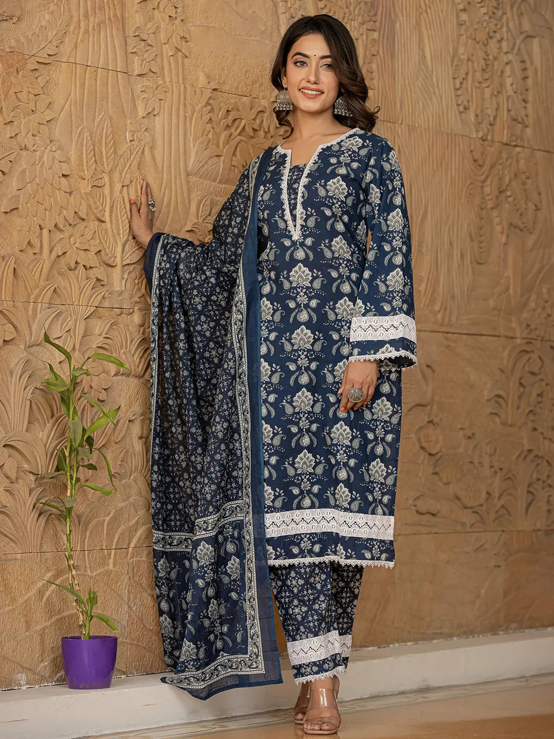 Blue Floral Print Pakistani Style Kurta Trouser And Dupatta Set