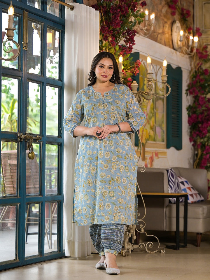 Blue Floral Print Straight Plus size Kurta Harem pants And Dupatta Set-Yufta Store-1432PSKDBL3XL