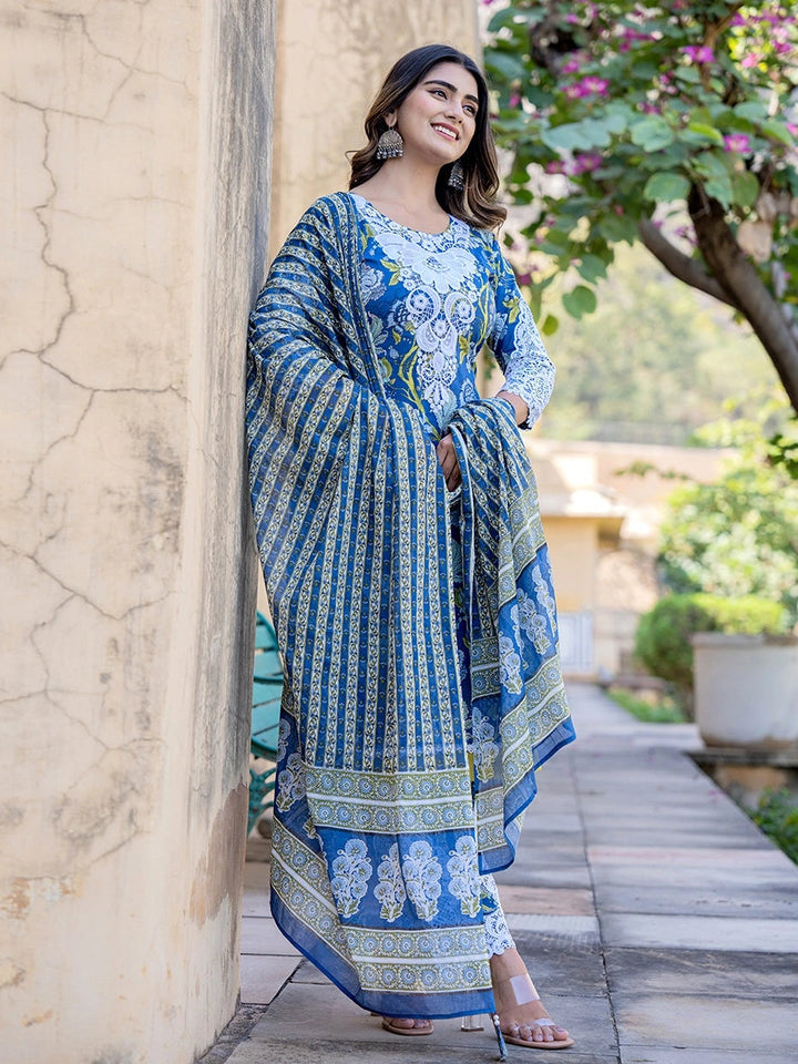 Blue Floral Print,Thread_Work Pakistani Style Kurta Trouser And Dupatta Set-Yufta Store-1992SKDBLS