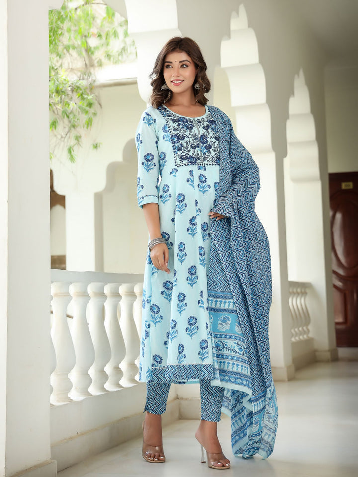 Blue Floral Printed Regular Sequined Pure Cotton Kurta with Trousers & With Dupatta-Yufta Store-1581SKDSBS