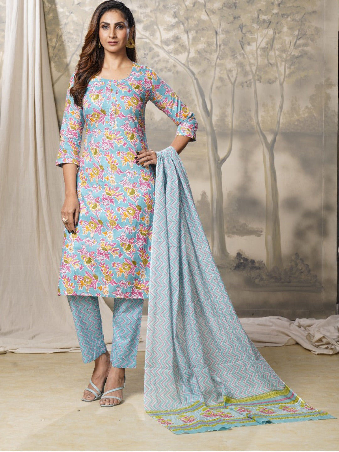 Blue Floral Printed Round Neck Dupatta Set-Yufta Store-9994SKDSBS