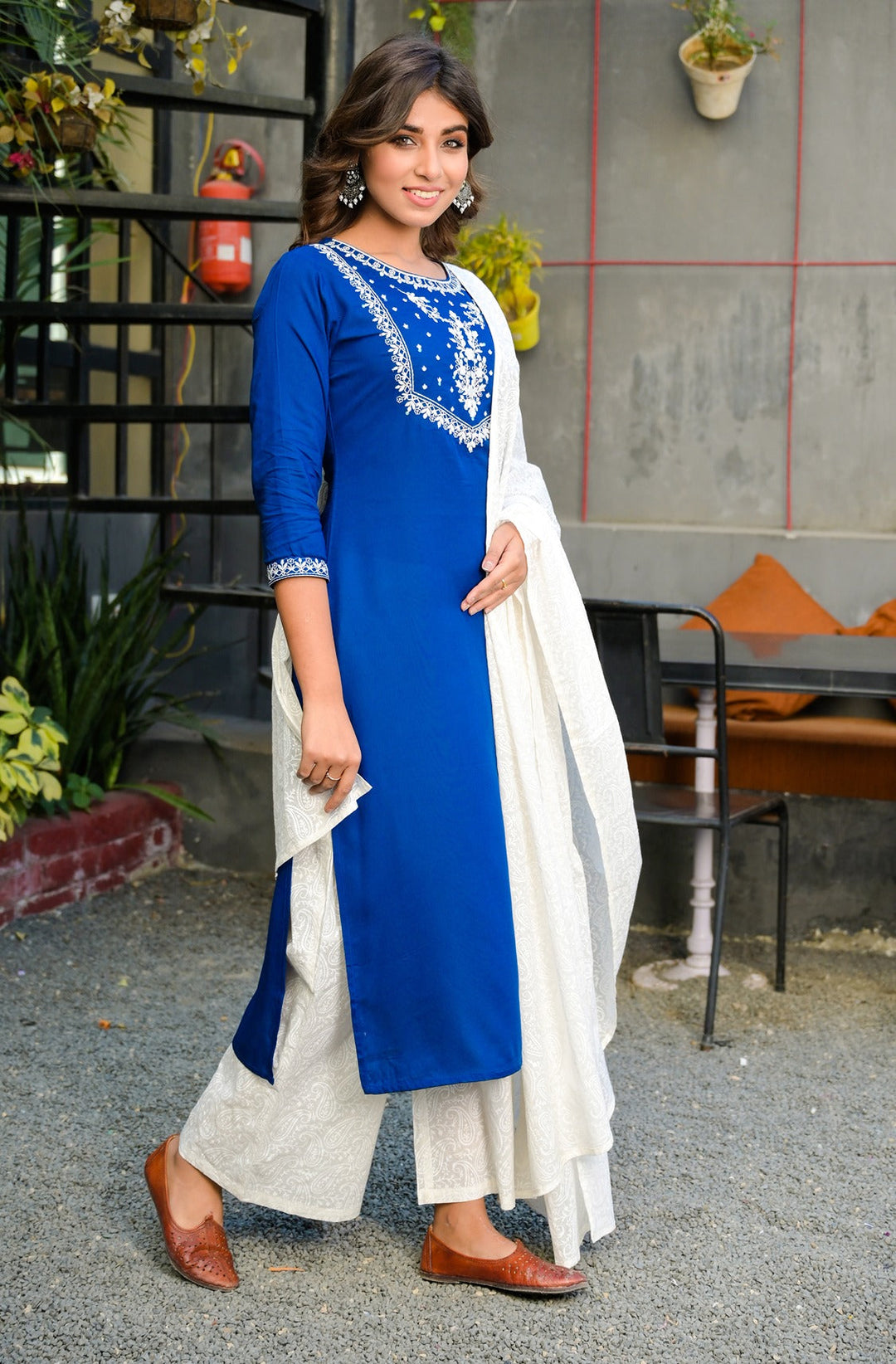 Blue and White Embroidered Dupatta Set