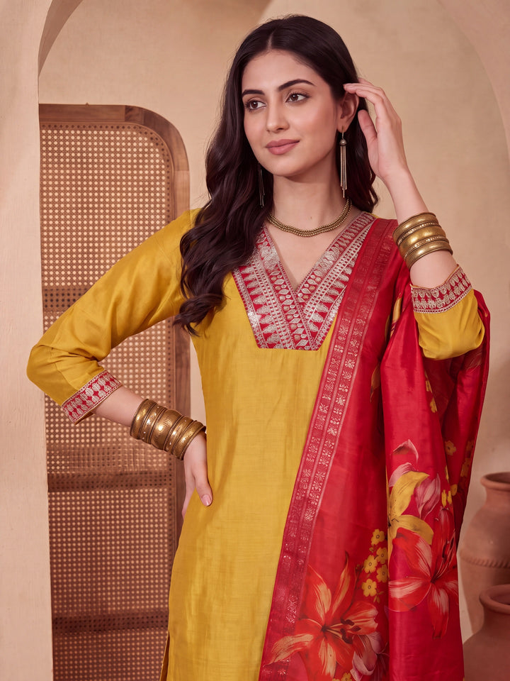 Yellow Chanderi A-Line Dori-Embroidery Kurta Set With Pant And Dupatta