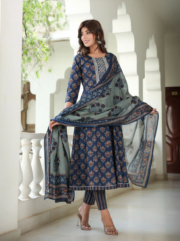 Ethnic Motifs Printed Sequinned Pure Cotton Kurta with Trousers & Dupatta-Yufta Store-1558SKDNBS