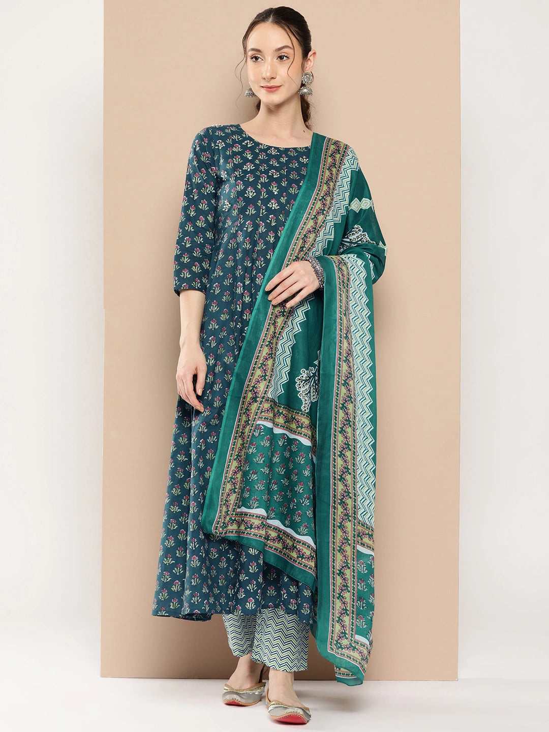 Floral Printed Sequinned Pure Cotton Kurta with Trousers & With Dupatta-Yufta Store-1201SKDGRS
