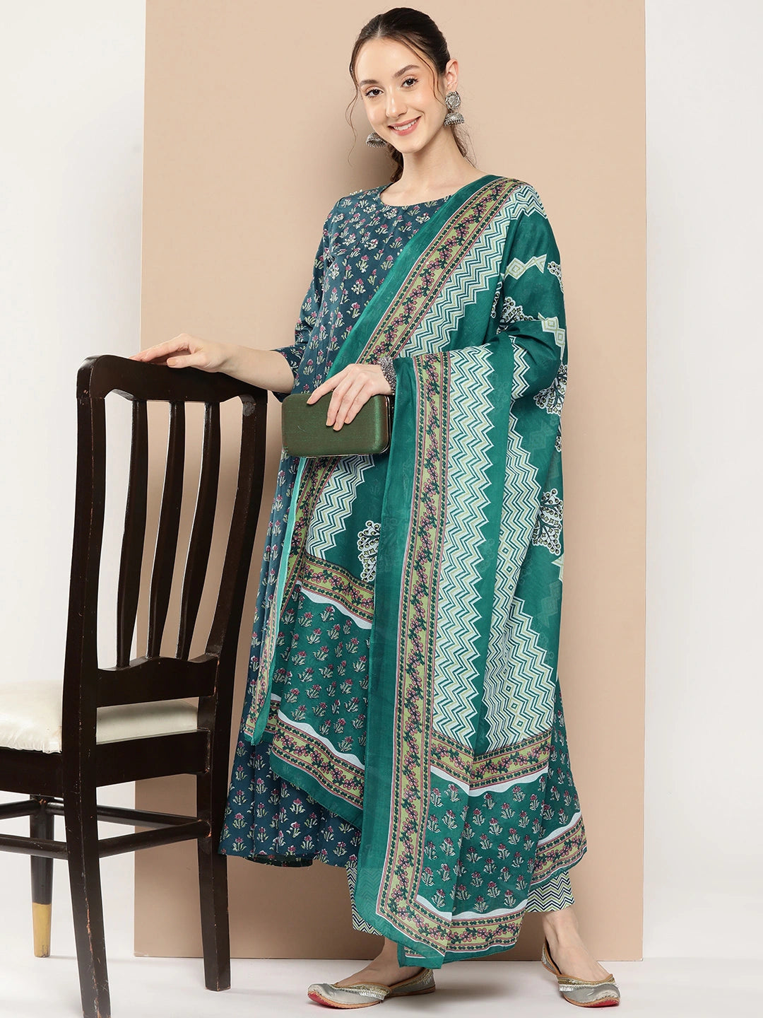 Floral Printed Sequinned Pure Cotton Kurta with Trousers & With Dupatta