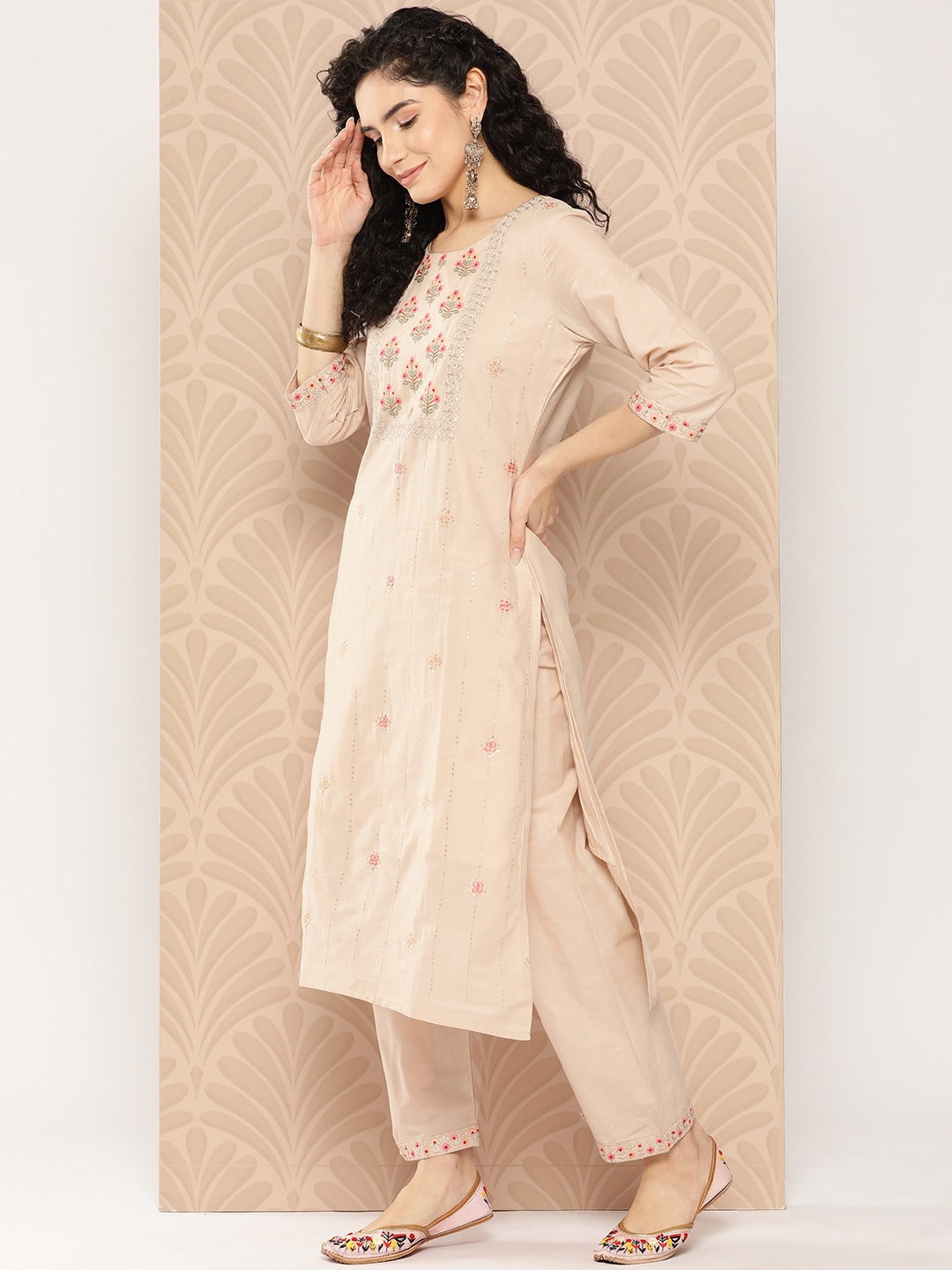 Floral Thread Work Cotton Kurta Dupatta Set-Yufta Store-1292SKDBGS