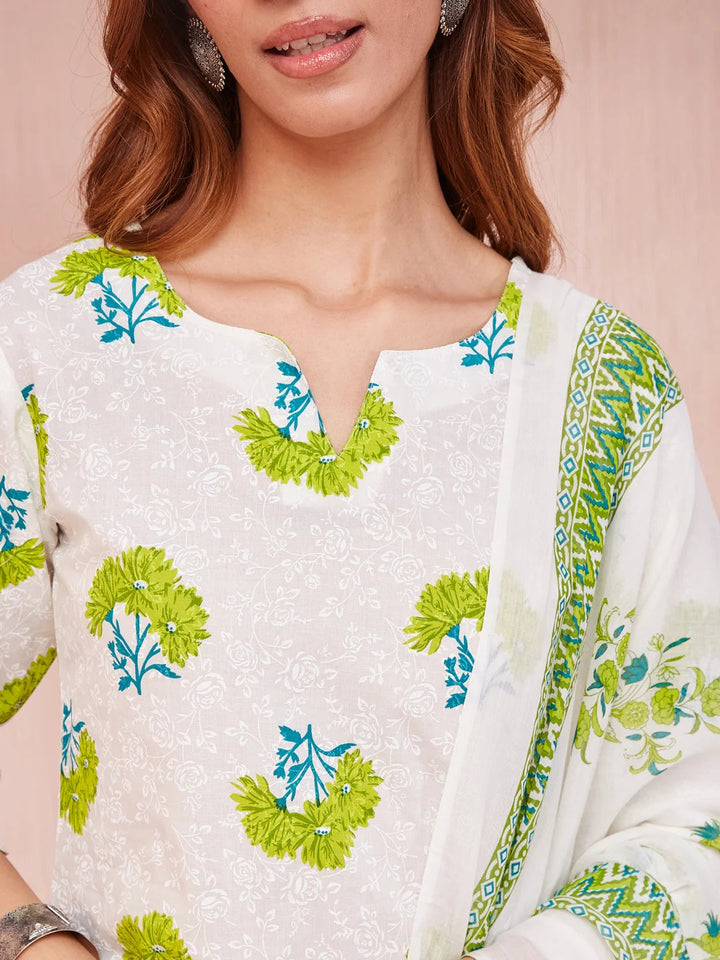 Green And White Floral Print Round-Neck Straight Kurta Trouser Set-Yufta Store-6873SKDGRS