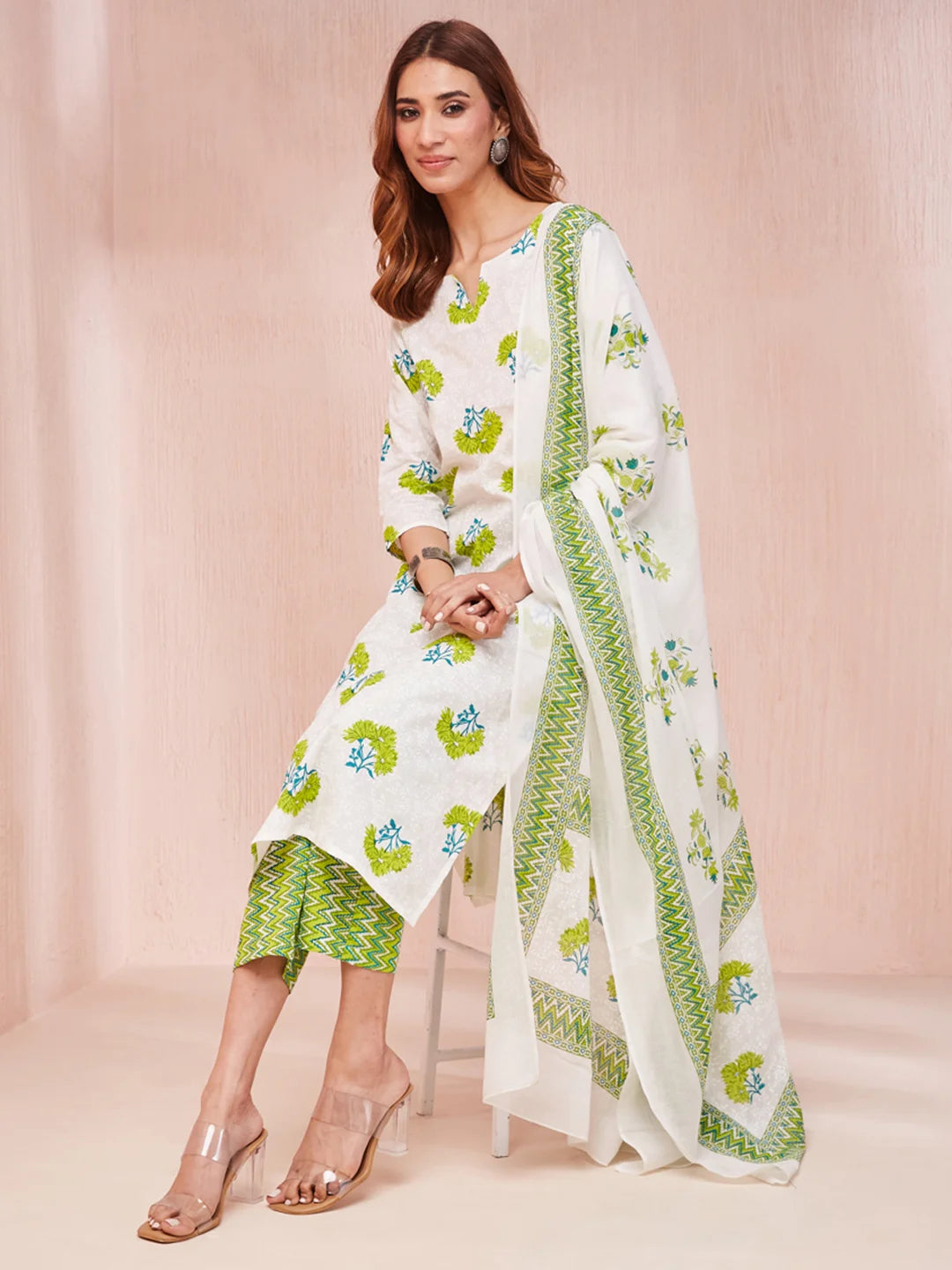 Green And White Floral Print Round-Neck Straight Kurta Trouser Set-Yufta Store-6873SKDGRS