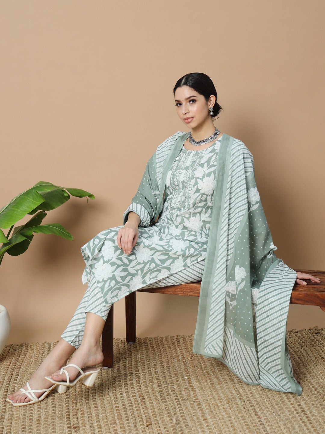 Green Cotton Floral Print Kurta Set Dupatta With Embroidery-Yufta Store-1602SKDGRS