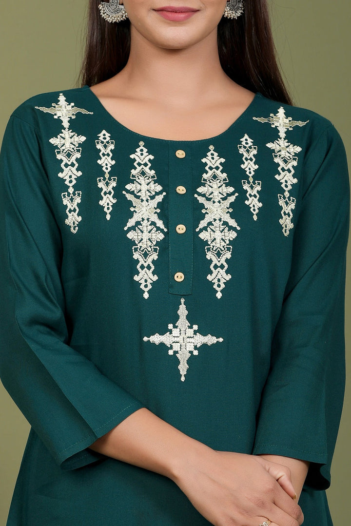 Green Embroiderd Kurta-Yufta Store-2409KURGRM