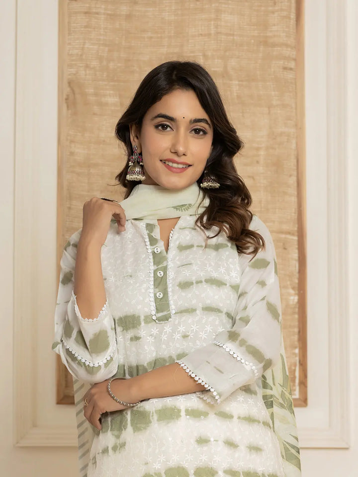 Green Embroidery Cotton Have A Lining Kurta Trousers With Dupatta Set