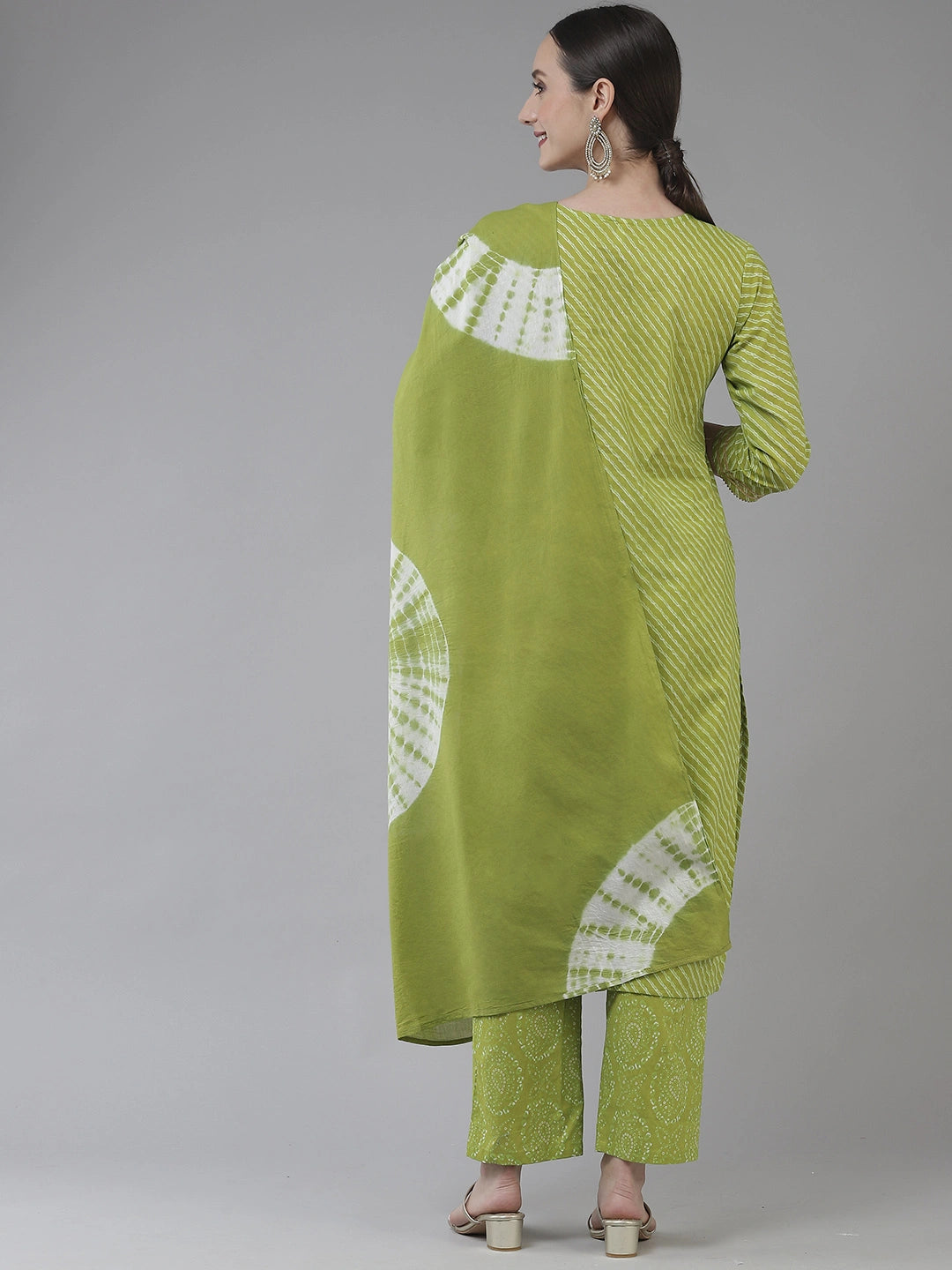 Green Ethnic Motifs Kurta Trouser Set With Dupatta Set-Yufta Store-9813SKDGRS