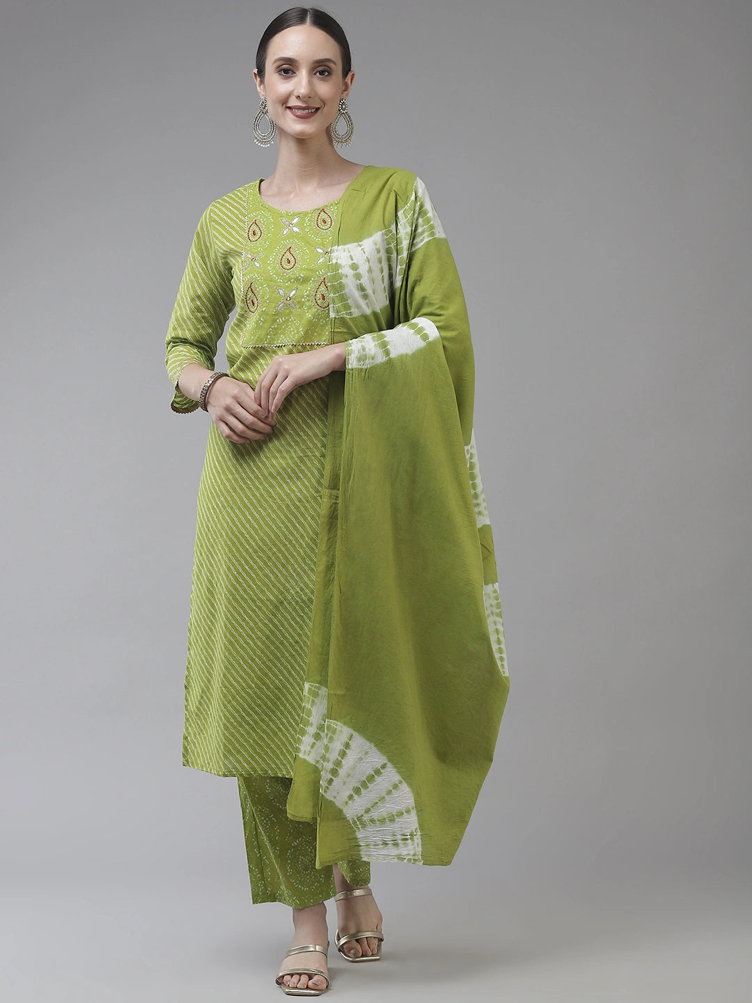 Green Ethnic Motifs Kurta Trouser Set With Dupatta Set-Yufta Store-9813SKDGRS