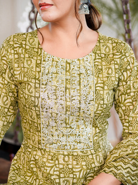 Green Ethnic Motifs Printed Regular Thread Work Pure Cotton Kurta with Trousers & With Dupatta