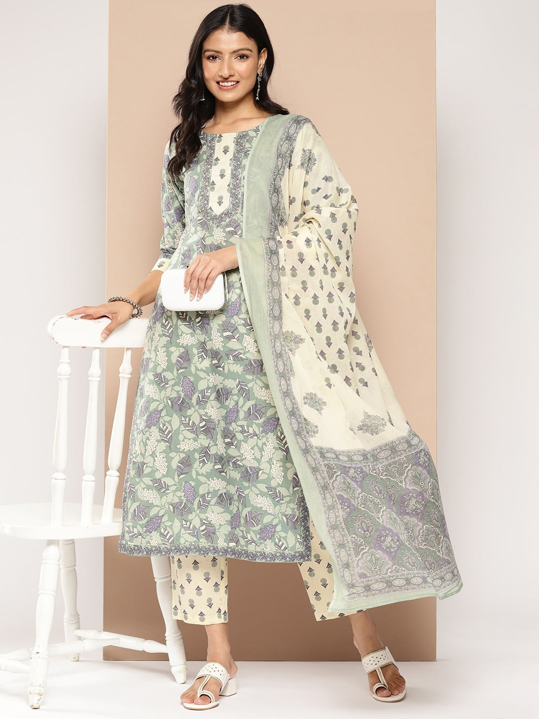 Green Floral Printed Regular Pure Cotton Kurta with Trousers & With Dupatta-Yufta Store-1254SKDGRS
