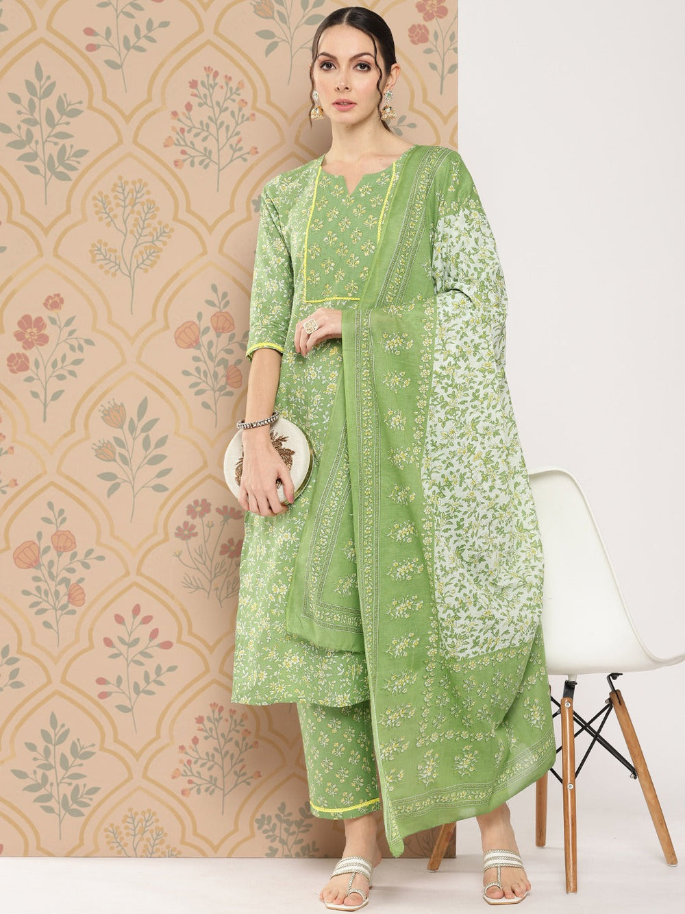 Green Floral Printed Regular Sequinned Pure Cotton Kurta Set