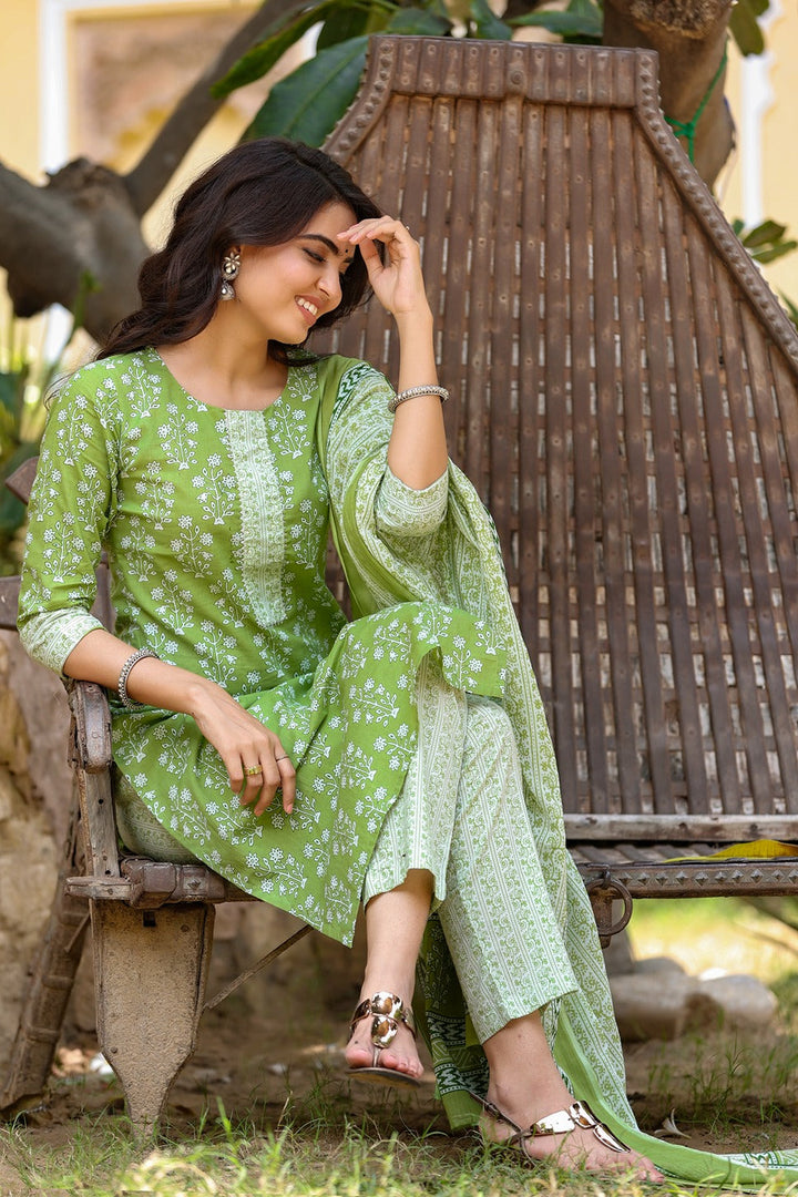 Green & Offwhite Handblock Printed Dupatta Set-Yufta Store-3702SKDGRS