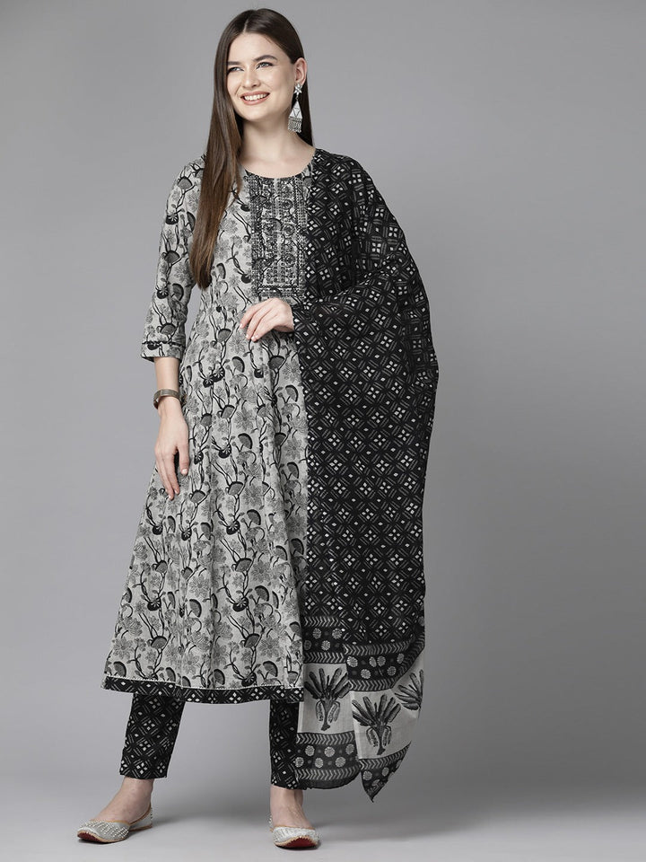 Grey Floral Printed Regular Sequined Pure Cotton Kurta with Trousers & With Dupatta-Yufta Store-1564SKDGYS