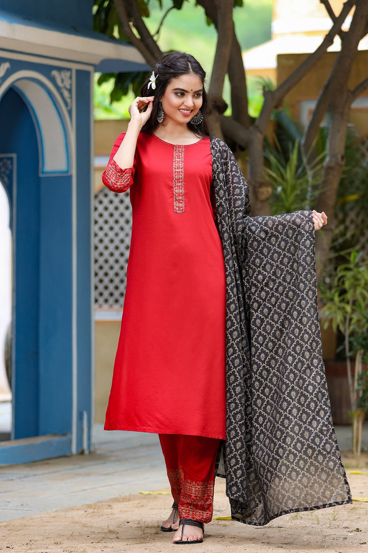 Maroon & Black Solid Dupatta Set-Yufta Store-2013SKDMRM