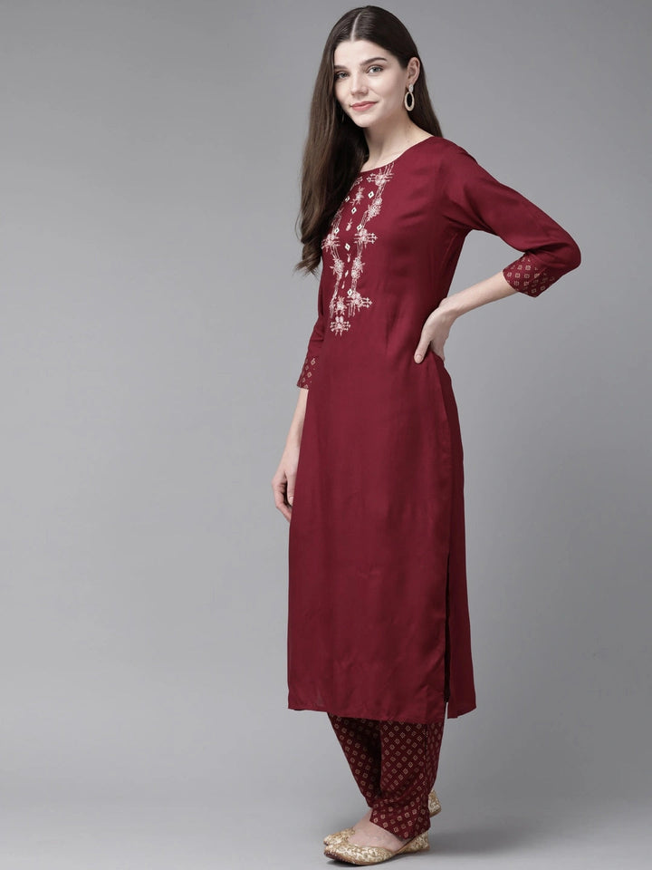 Maroon Embroidered Dupatta Set-Yufta Store-7493SETMRS