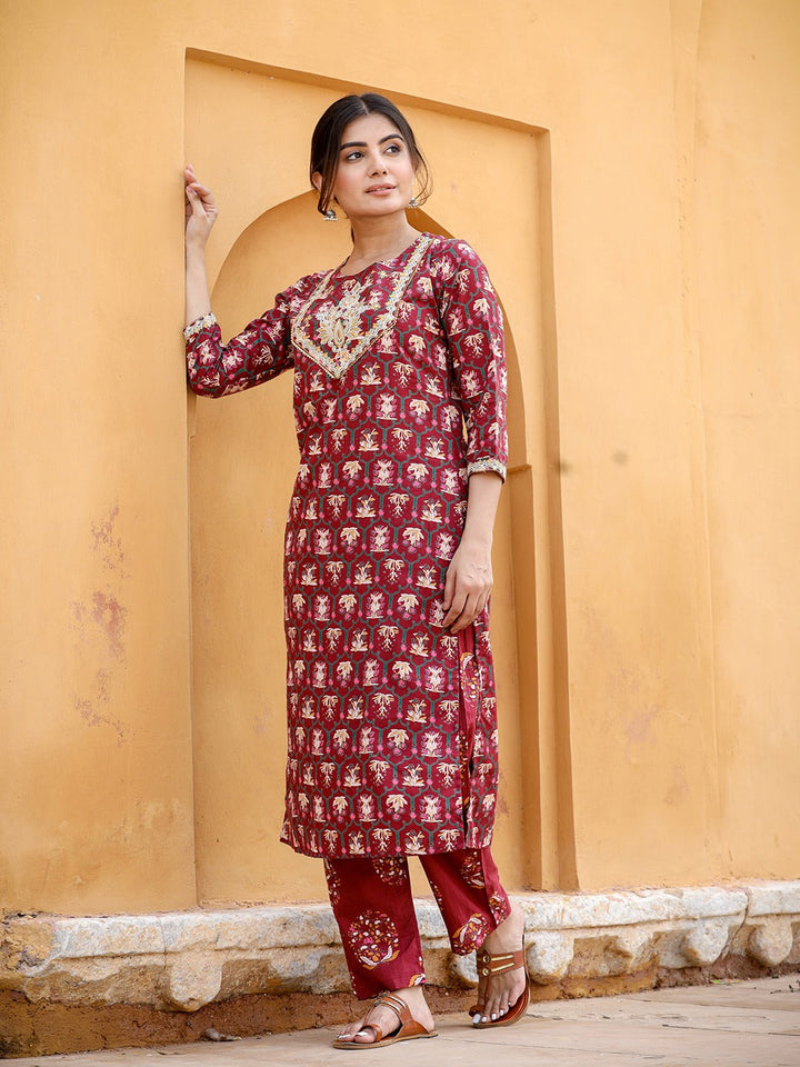 Maroon Ethnic Motifs Printed Kurta Set-Yufta Store-2035SETMRS