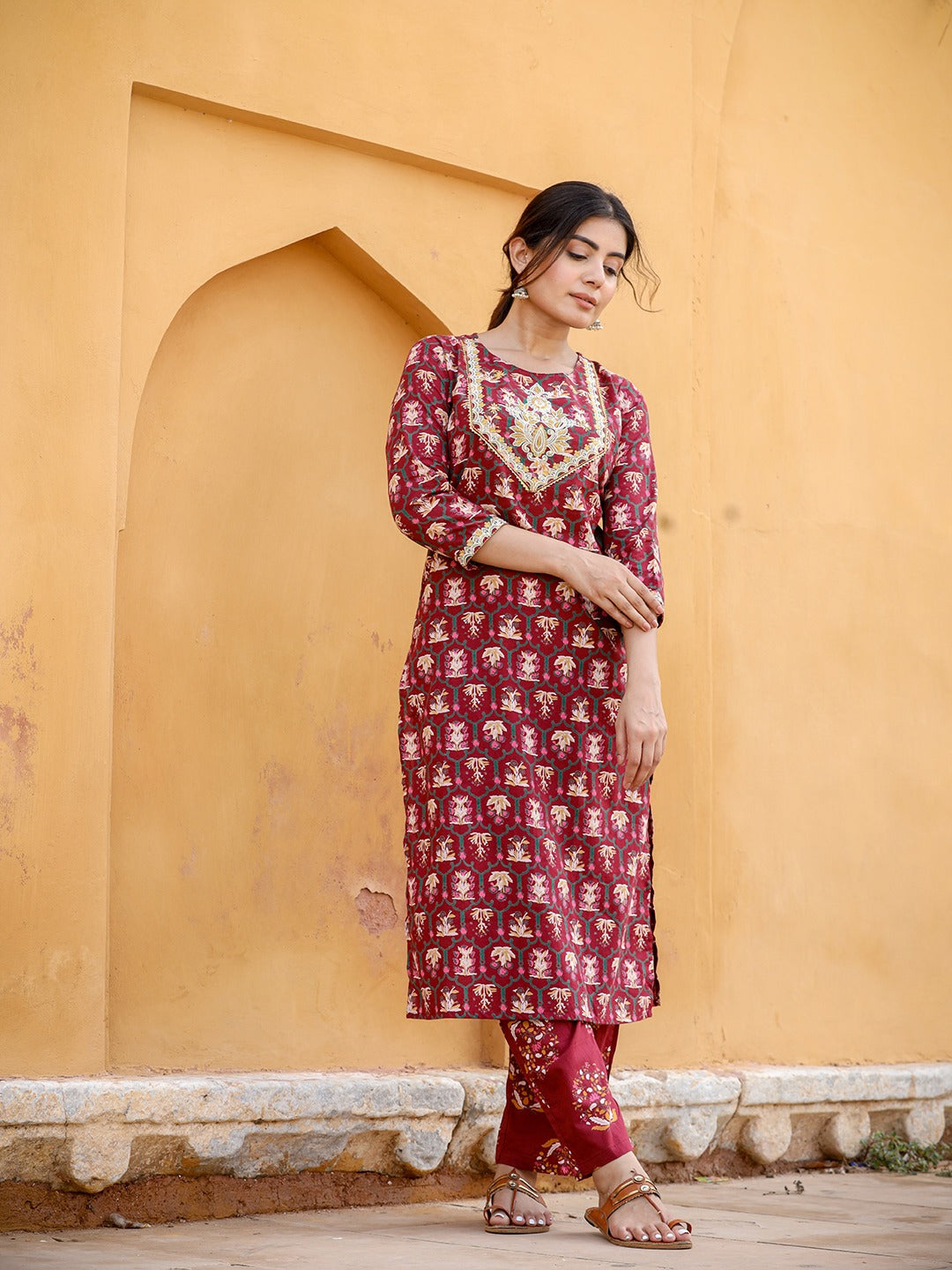 Maroon Ethnic Motifs Printed Kurta Set-Yufta Store-2035SETMRS