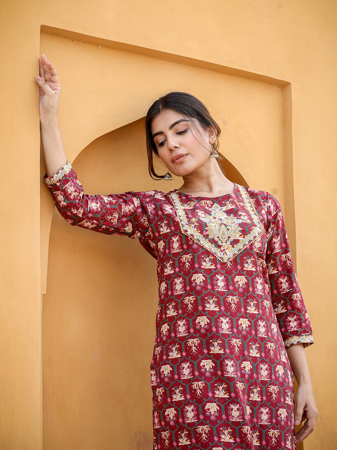 Maroon Ethnic Motifs Printed Kurta Set-Yufta Store-2035SETMRS