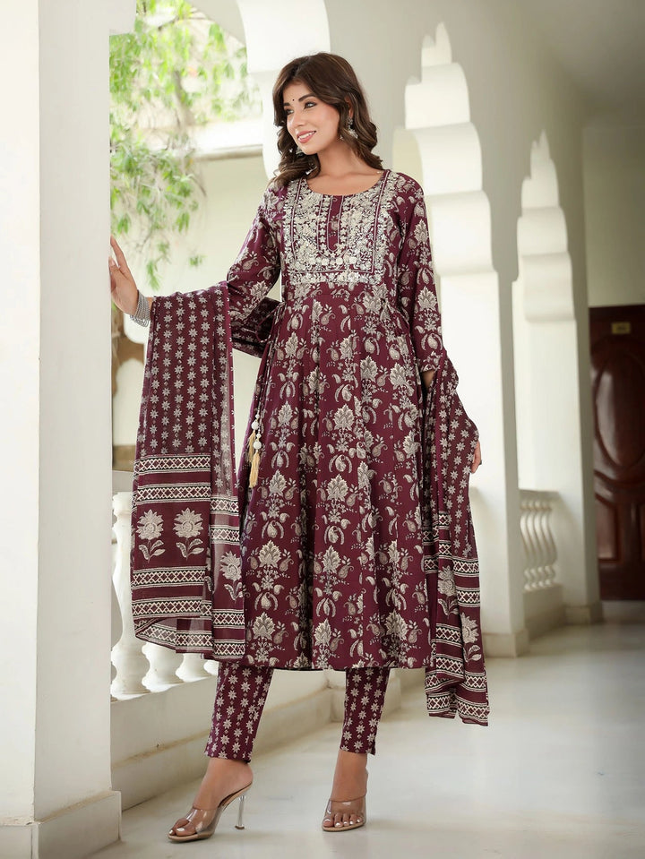 Maroon Floral Embroidered Regular Thread Work Pure Cotton Kurta with Trousers & With Dupatta-Yufta Store-1587SKDMRS