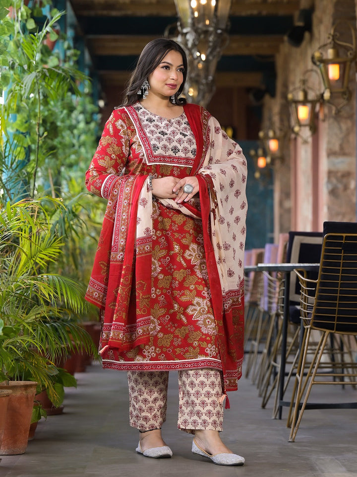 Maroon Floral Print Pure Cotton Plus size Kurta with Trouser & With Dupatta