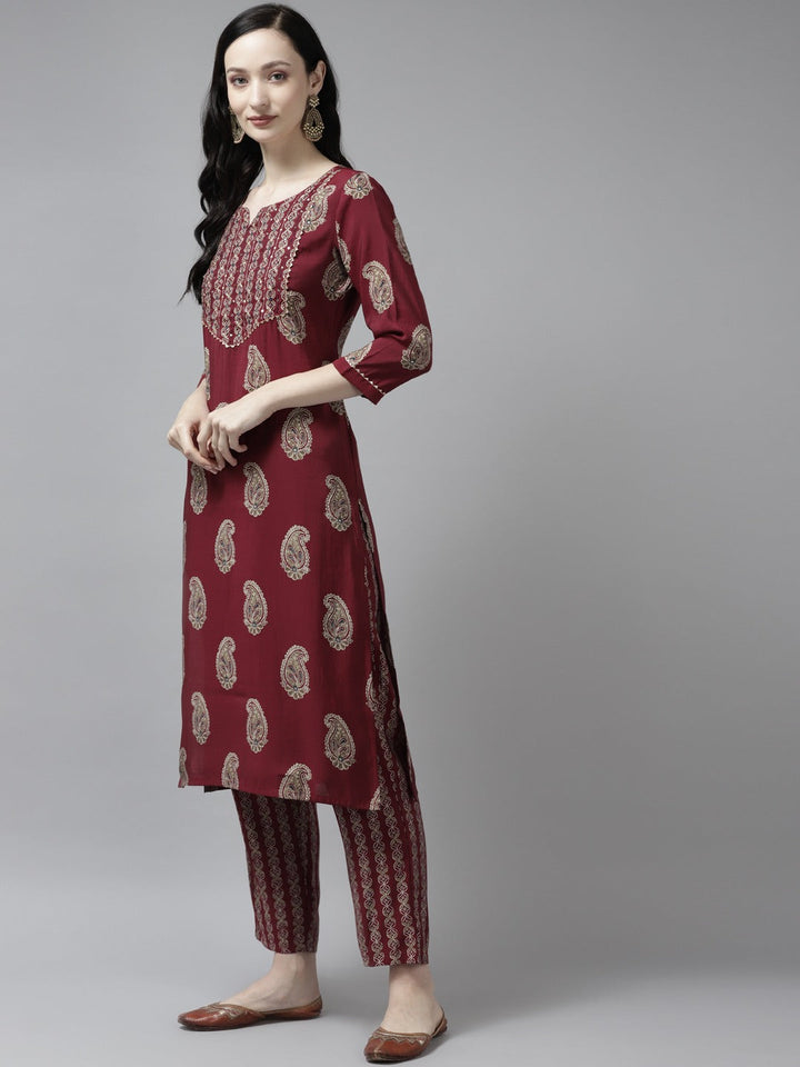 Maroon Thread Work Dupatta Set-Yufta Store-9888SKDMRM