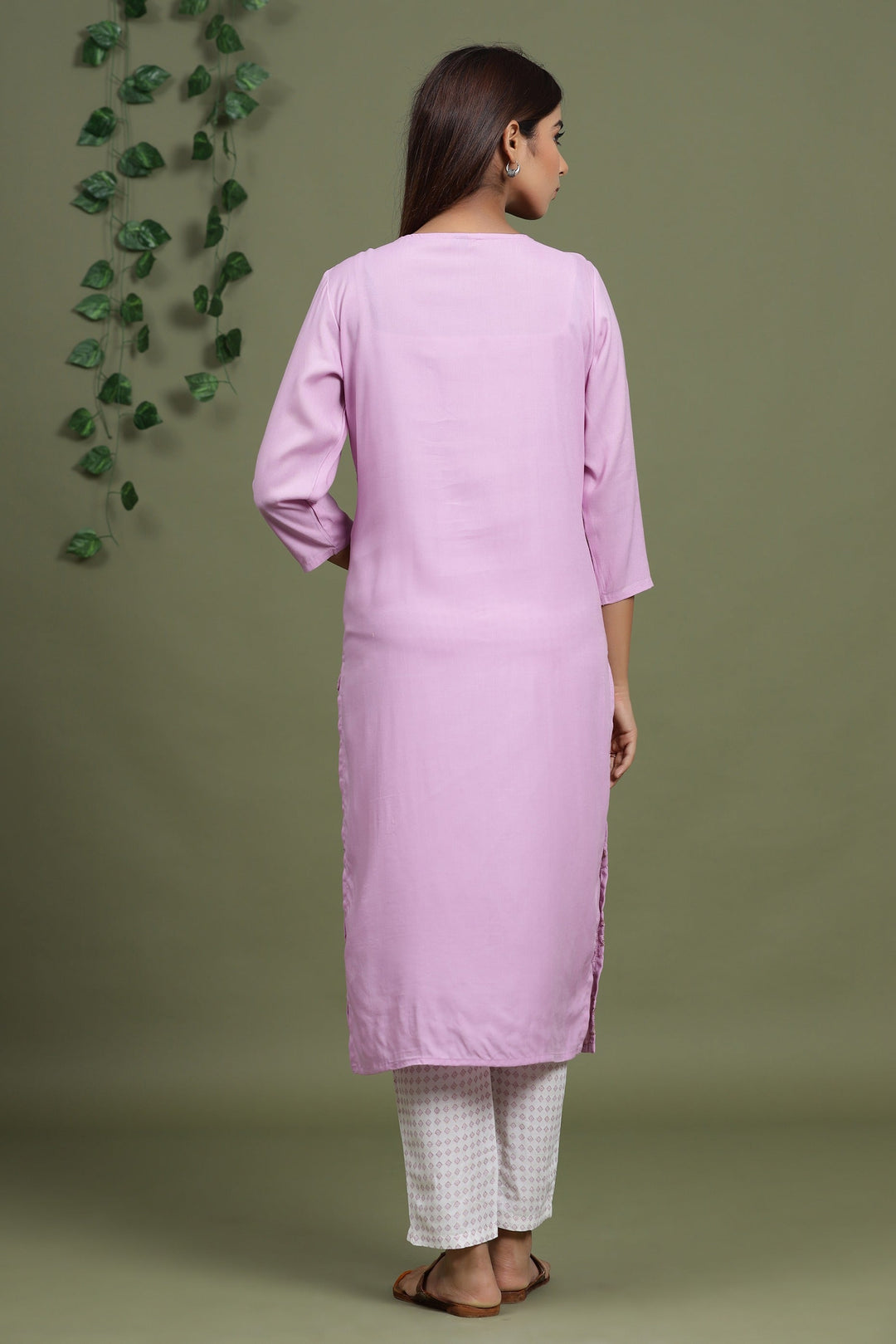 Mauve Embroidered Kurta Set-Yufta Store-2729SETLVM