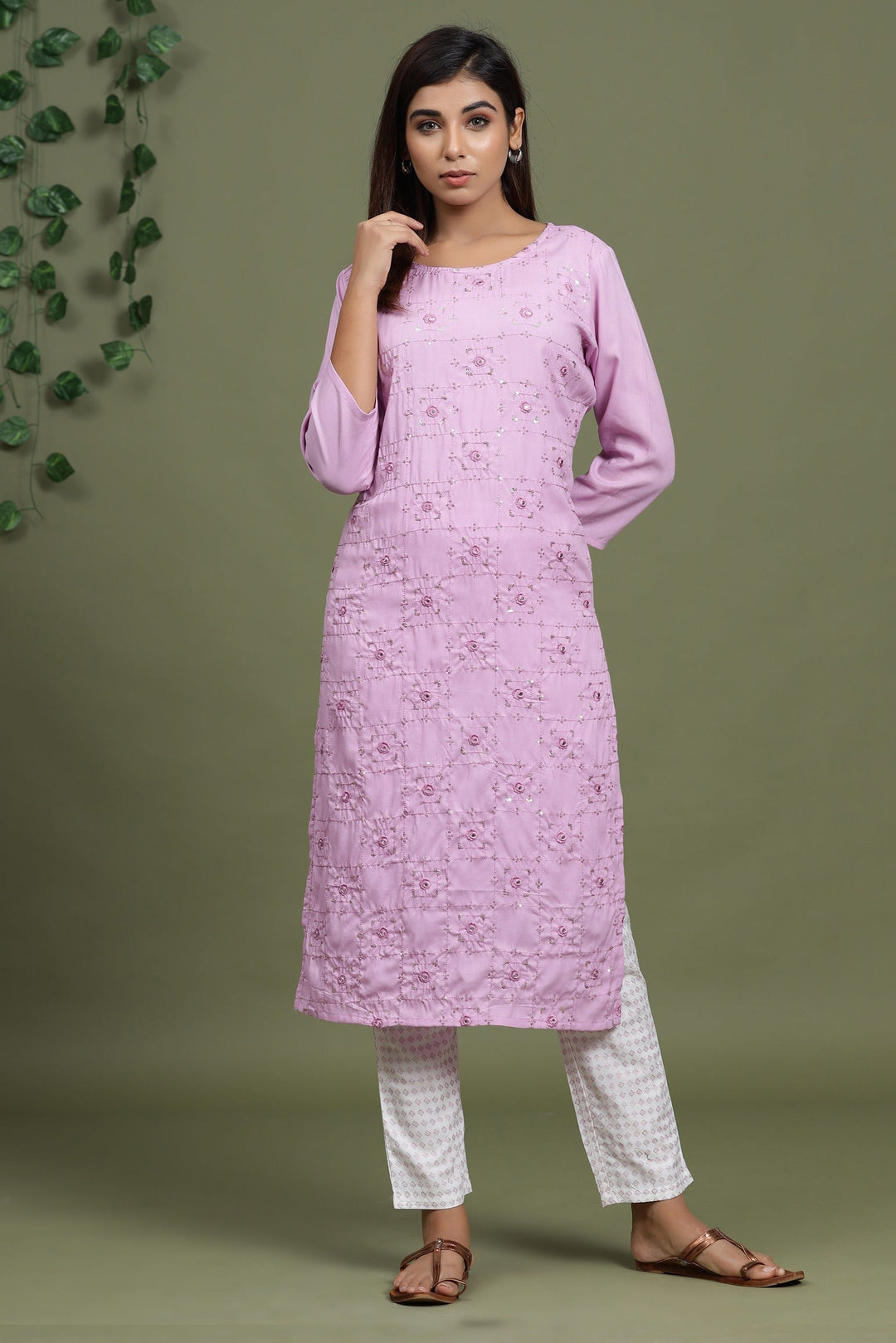 Mauve Embroidered Kurta Set-Yufta Store-2729SETLVM