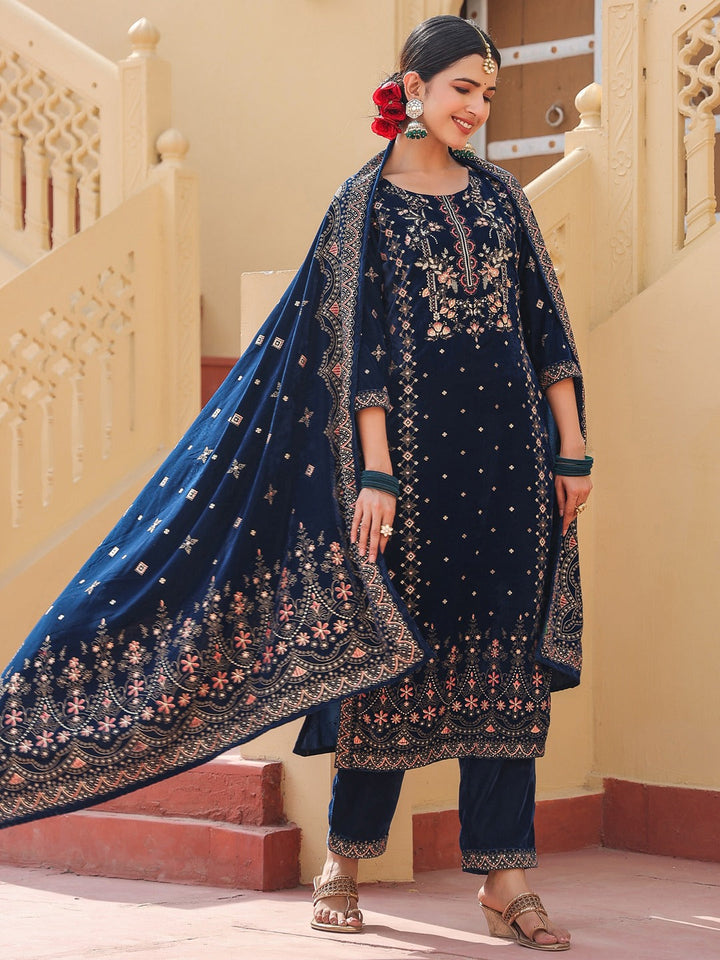 Navy Blue velvet kurta dupatta set