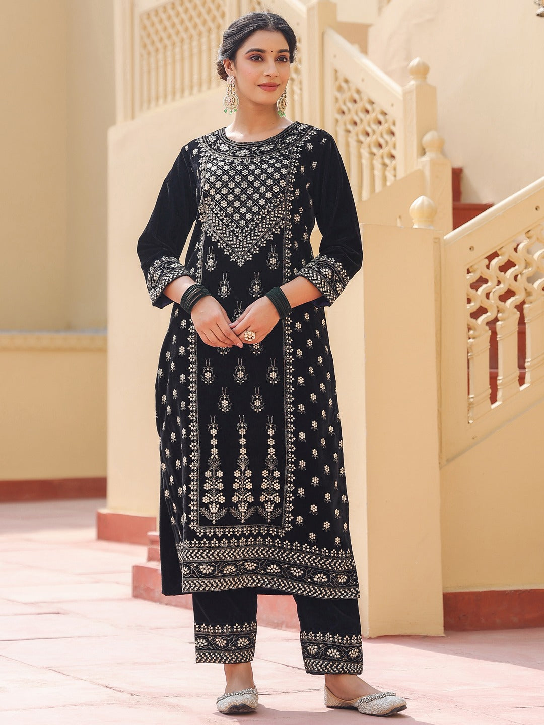 Navy blue velvet kurta dupatta set-Yufta Store-1684SKDNBS