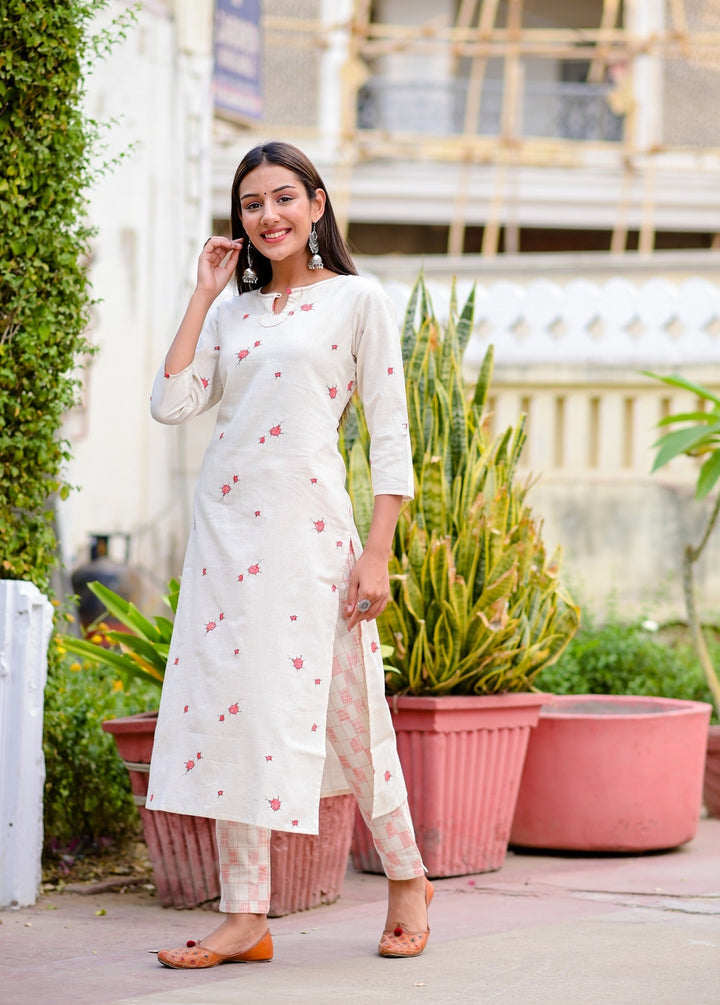 Off-White Printed Kurta With Trouser