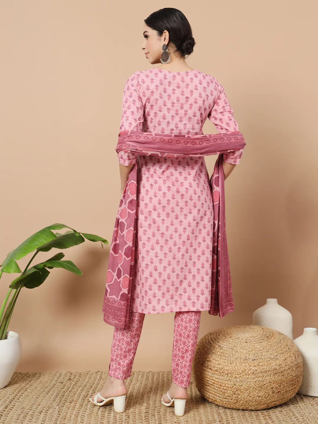 Pink Block Print,Thread_Work Straight Kurta Trouser And Dupatta Set-Yufta Store-1742SKDPKS