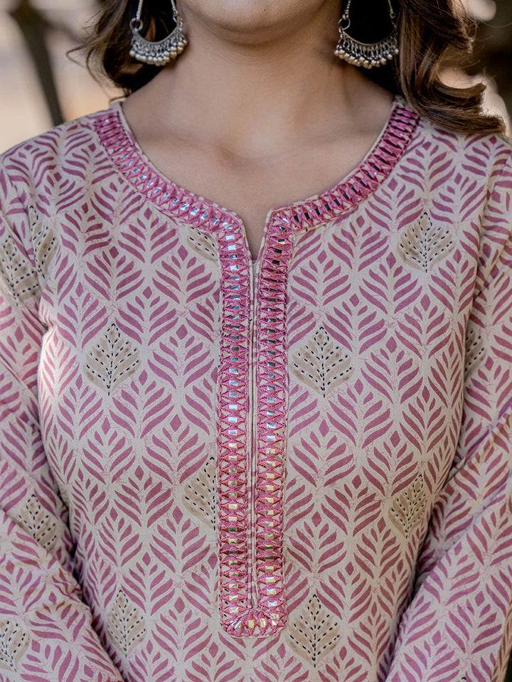 Pink Cotton Three Quarter Regular Sleeves Straight Kurta Dupatta Set-Yufta Store-1830SKDPKS